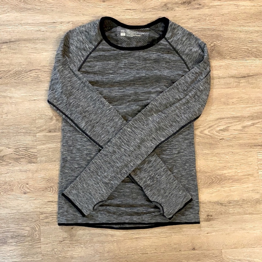 Victoria’s Secret VSX Sport workout top